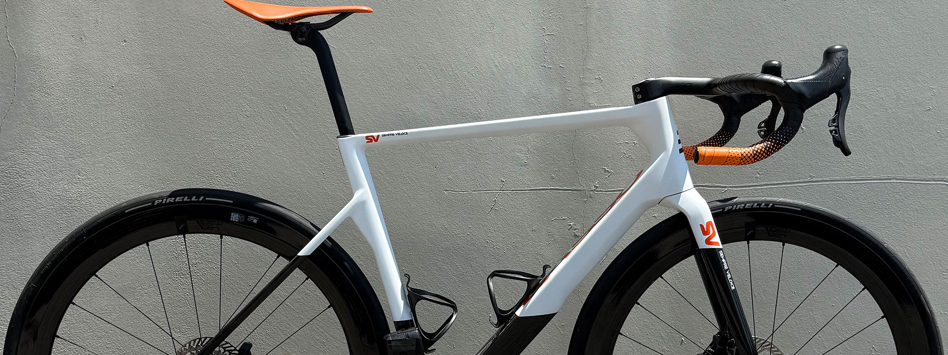 Basso SV Campagnolo Super Reocord Wireless Fulcrum Racing Speed 55 Road Bike at twohubs.com